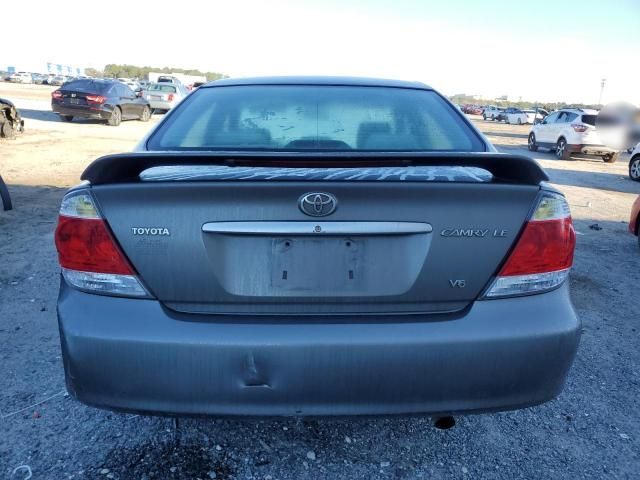 2005 Toyota Camry LE