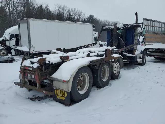 2014 Kenworth Construction T800