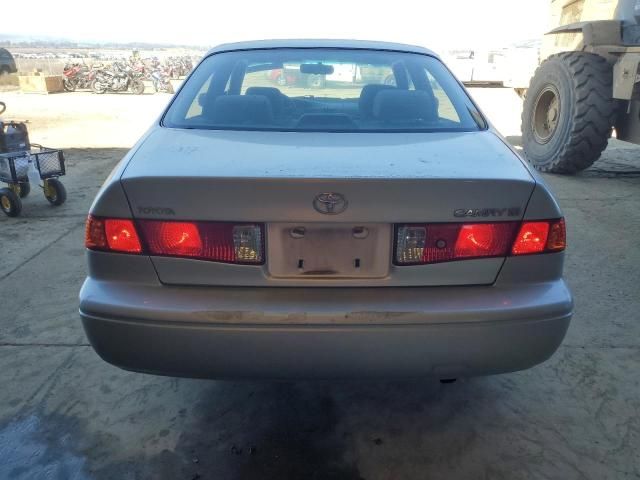 2000 Toyota Camry CE