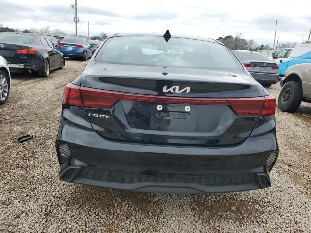 2024 KIA Forte LX