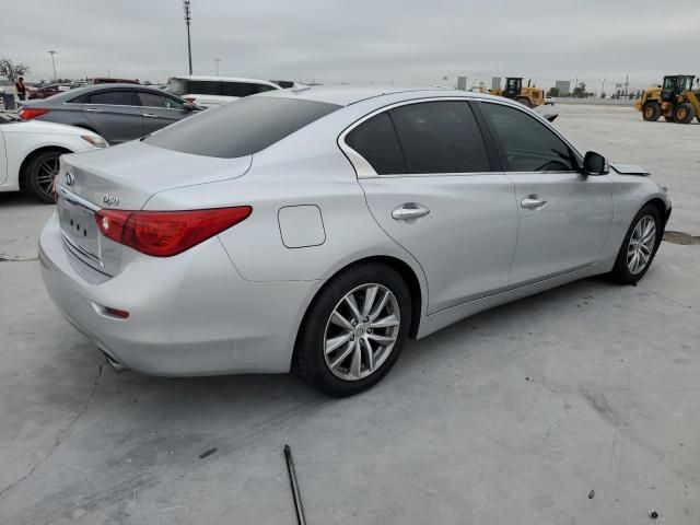 2015 Infiniti Q50 Base