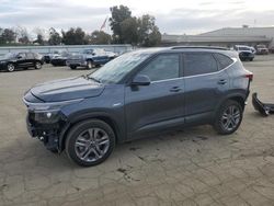 KIA Seltos Vehiculos salvage en venta: 2021 KIA Seltos S