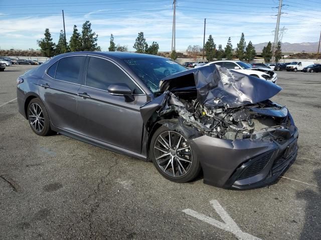 2024 Toyota Camry SE Night Shade