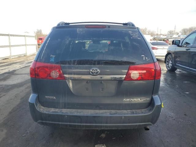 2008 Toyota Sienna XLE