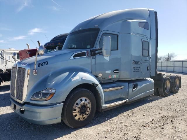 2015 Kenworth Construction T680