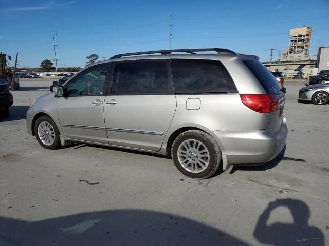 2007 Toyota Sienna XLE