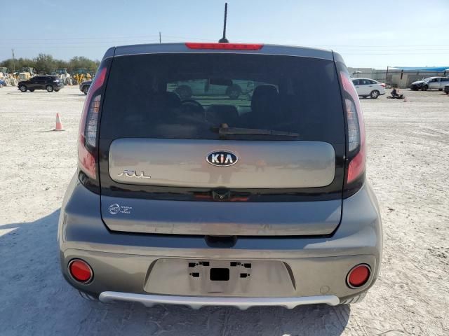 2017 KIA Soul +