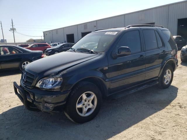 2000 Mercedes-Benz ML 320