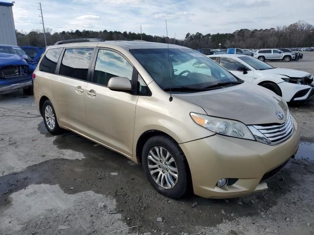 2014 Toyota Sienna XLE