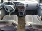 2000 Chrysler Town & Country LX