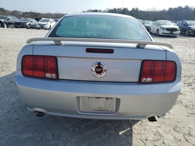 2005 Ford Mustang GT