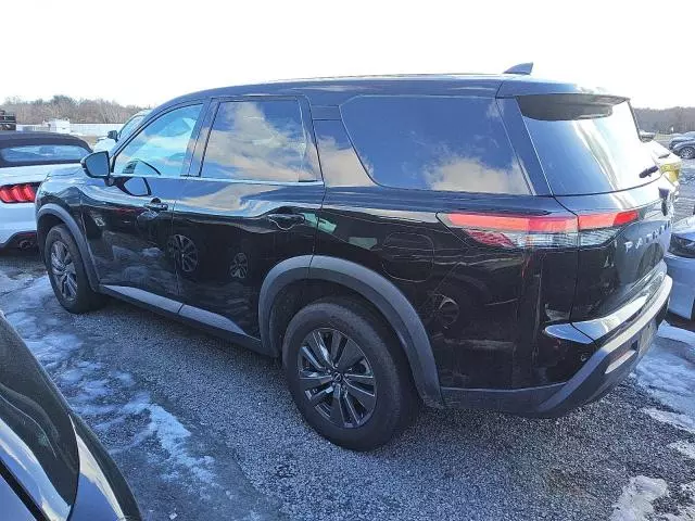 2022 Nissan Pathfinder S