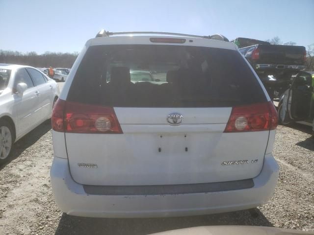 2006 Toyota Sienna CE