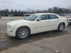 Carros salvage a la venta en subasta: 2010 Chrysler 300C