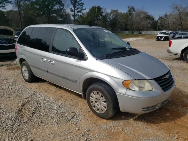 2007 Chrysler Town & Country LX