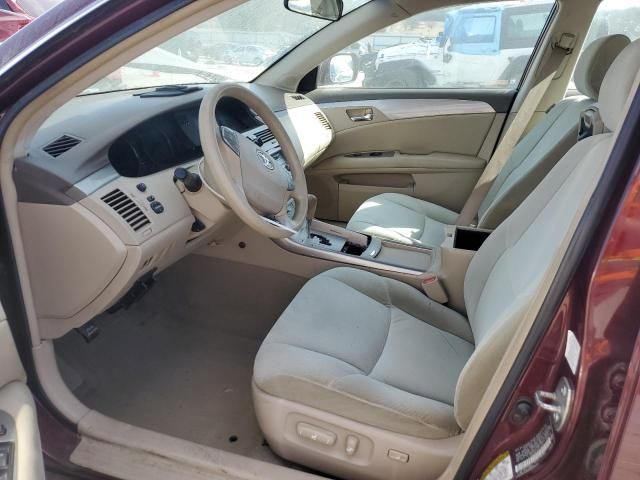 2005 Toyota Avalon XL