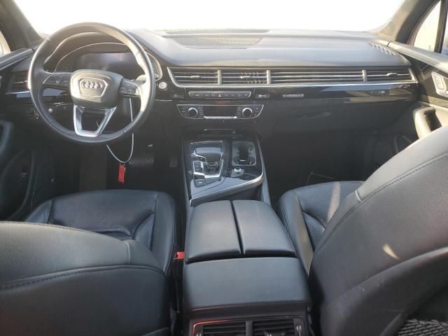 2019 Audi Q7 Prestige