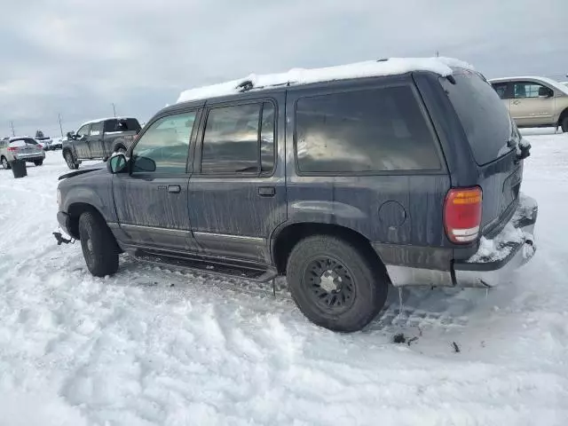 2000 Ford Explorer XLT