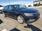 2018 Volkswagen Passat SE