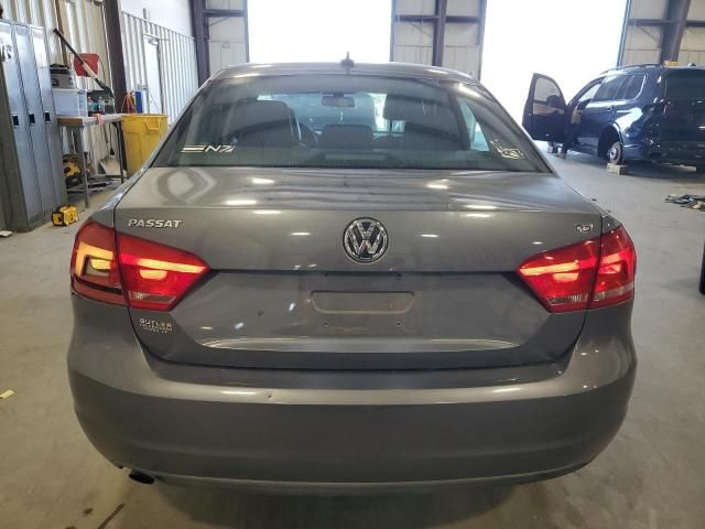 2014 Volkswagen Passat S