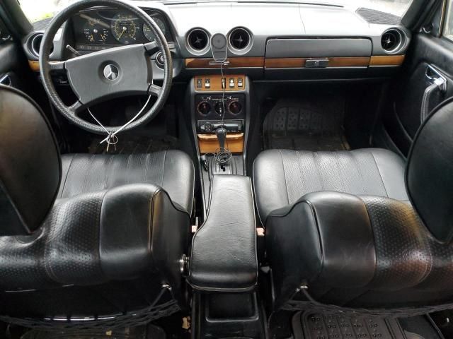 1981 Mercedes-Benz 240 D