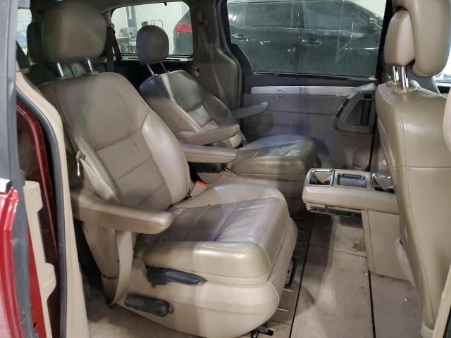 2012 Volkswagen Routan SEL