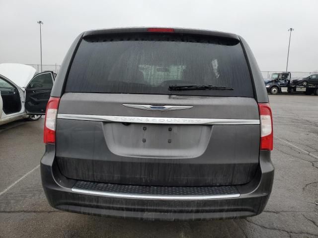 2016 Chrysler Town & Country Touring