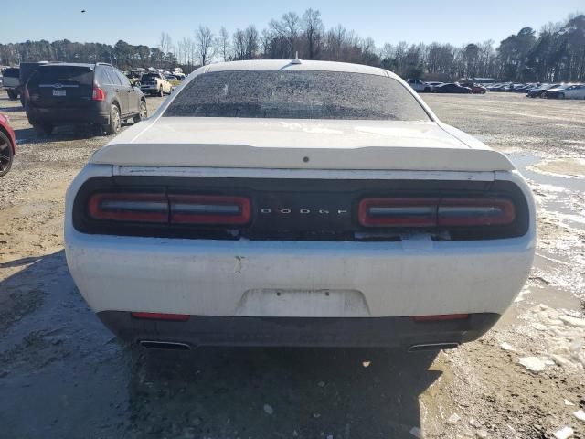 2016 Dodge Challenger SXT