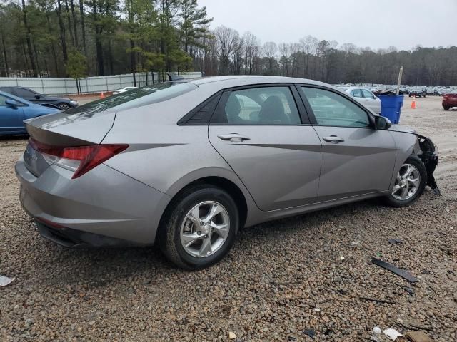 2023 Hyundai Elantra SE