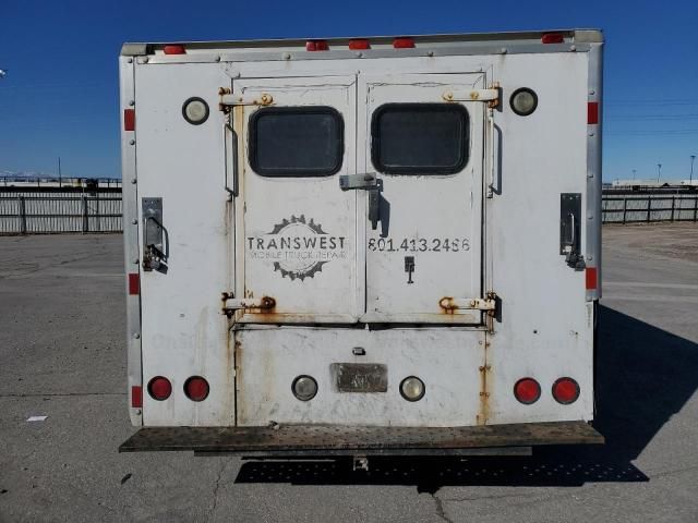 2004 Chevrolet Tilt Master W35042