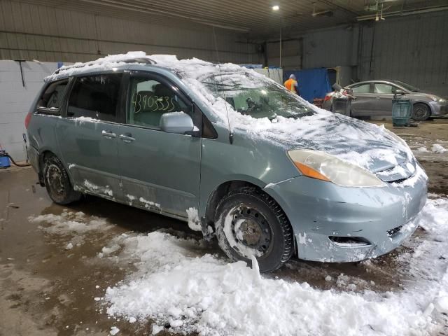 2009 Toyota Sienna XLE