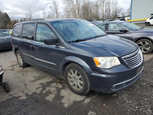 2014 Chrysler Town & Country Touring