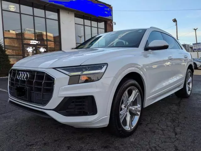 2019 Audi Q8 Premium