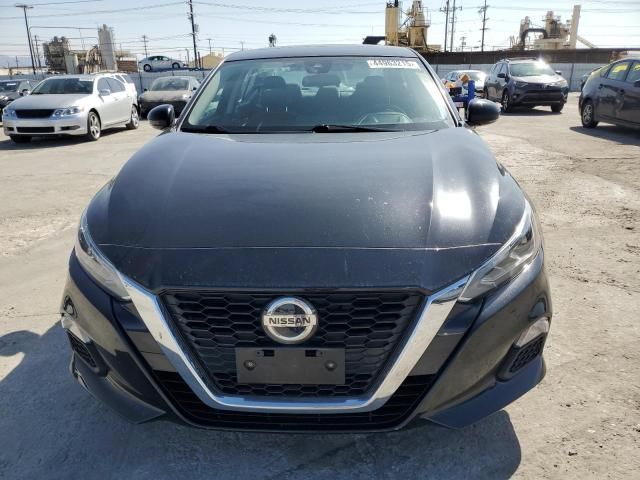 2022 Nissan Altima SV