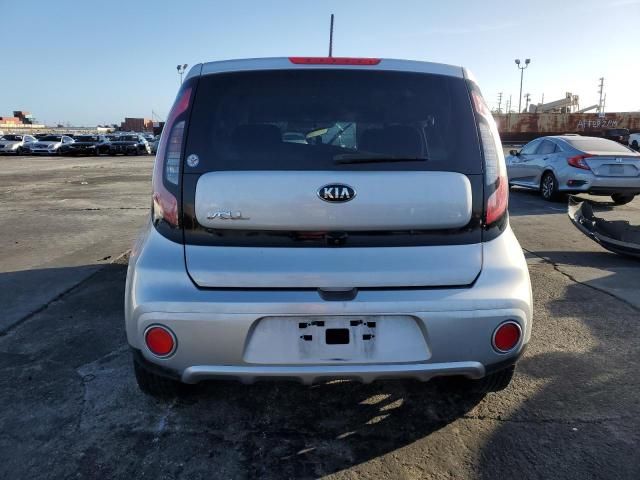 2017 KIA Soul +