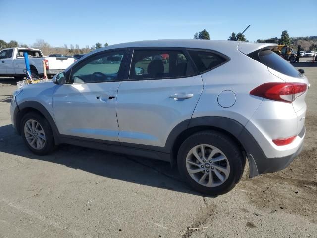 2016 Hyundai Tucson SE