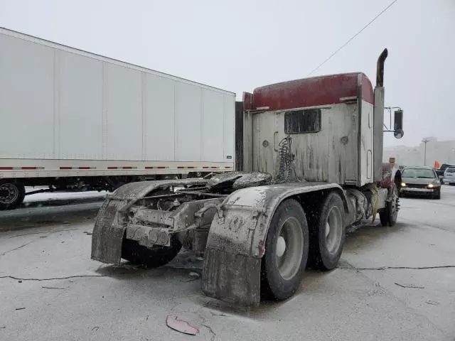 2017 Kenworth Construction T800