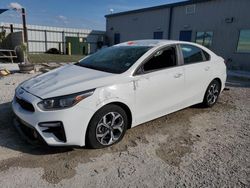 Carros salvage a la venta en subasta: 2021 KIA Forte FE