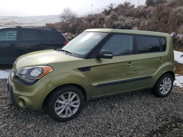 2013 KIA Soul +