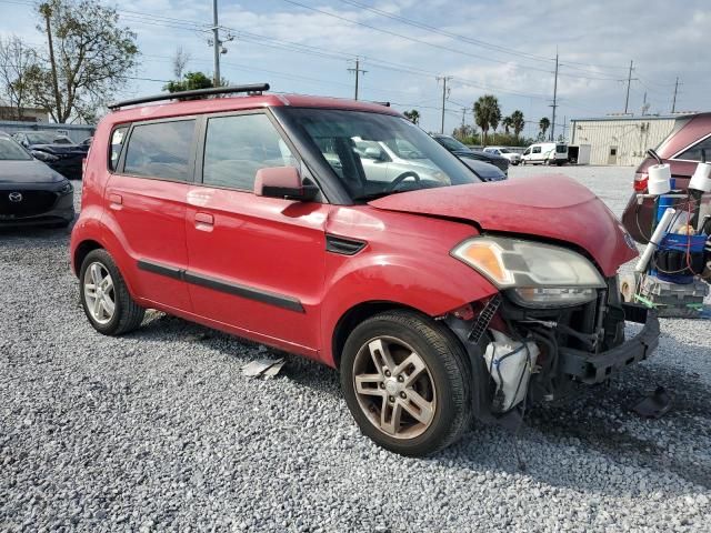 2010 KIA Soul +