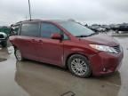 2014 Toyota Sienna XLE