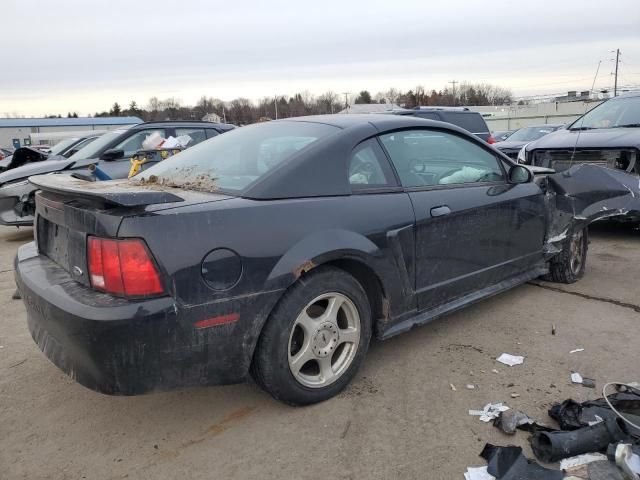 2004 Ford Mustang