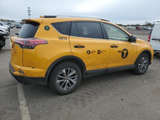 2018 Toyota Rav4 HV LE