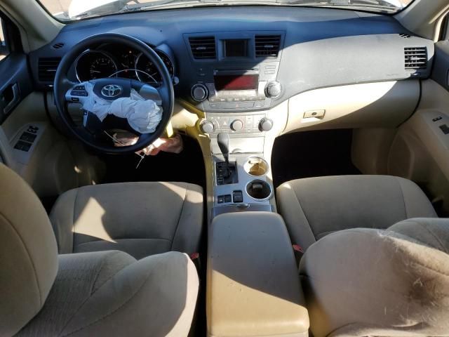 2011 Toyota Highlander Base