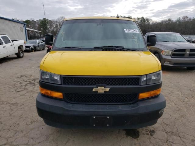 2020 Chevrolet Express G2500