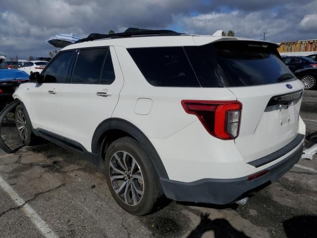 2022 Ford Explorer ST-Line