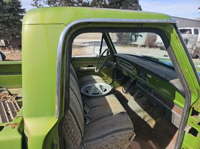 1972 Ford 1/2 TON