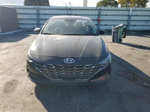 2021 Hyundai Elantra Limited