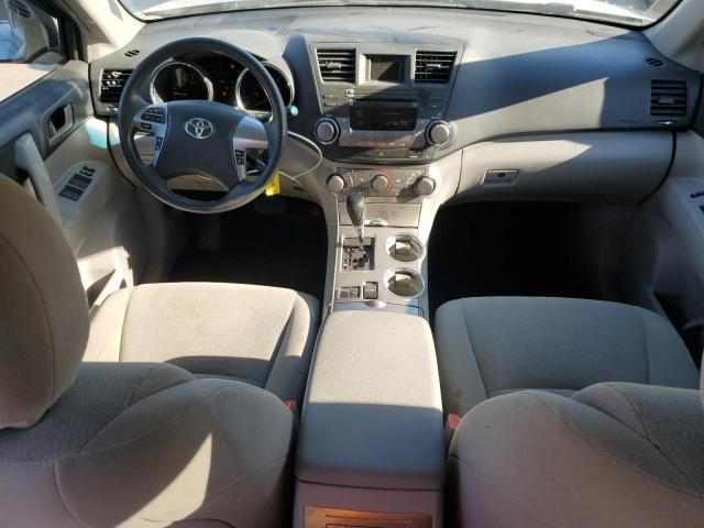 2011 Toyota Highlander Base