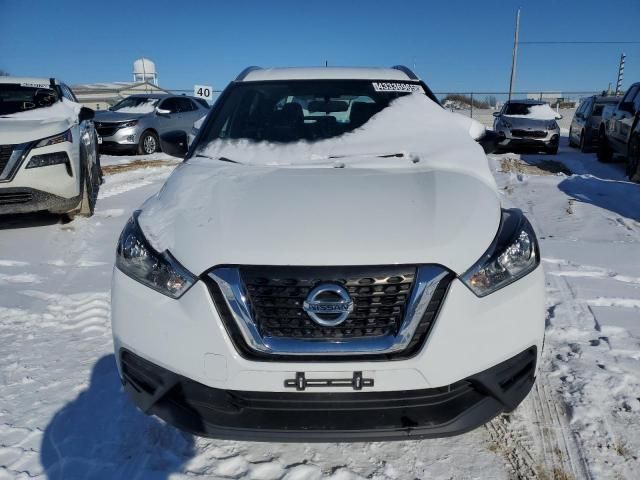 2019 Nissan Kicks S